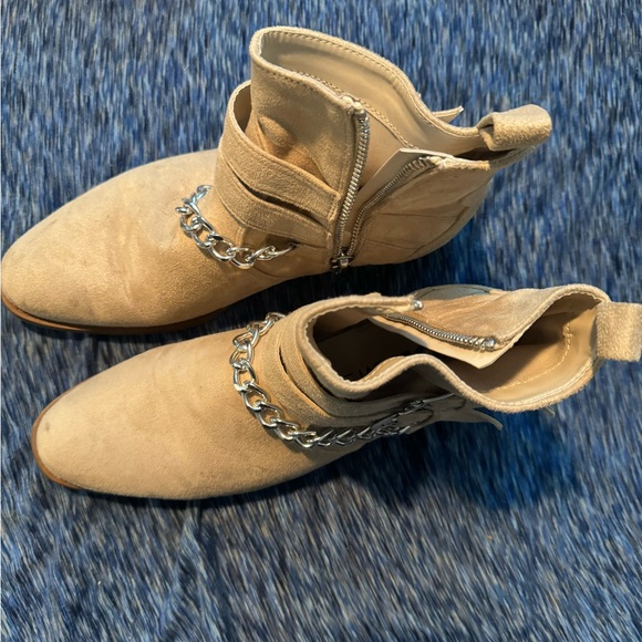 Tan Boots (Men) - Picture 5 of 5